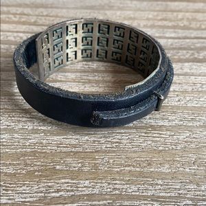 Adjustable Fendi leather bracelet